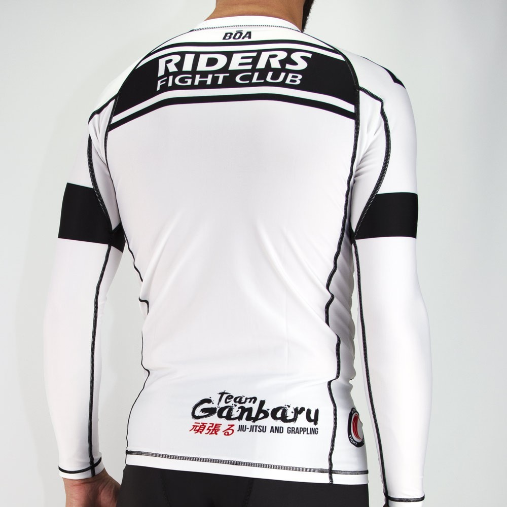Бойцовский клуб Rashguards Riders белый klub boyevykh iskusstv
