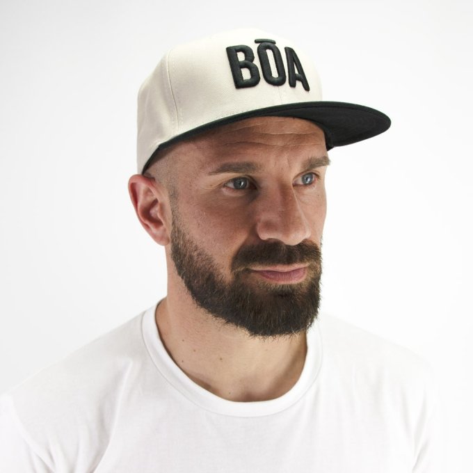 Шапка snapback с плоскими полями Nosso для скейтбординга