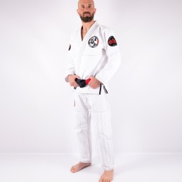 BJJ Kimono from the Family Fight club in Carcassonne competition training
