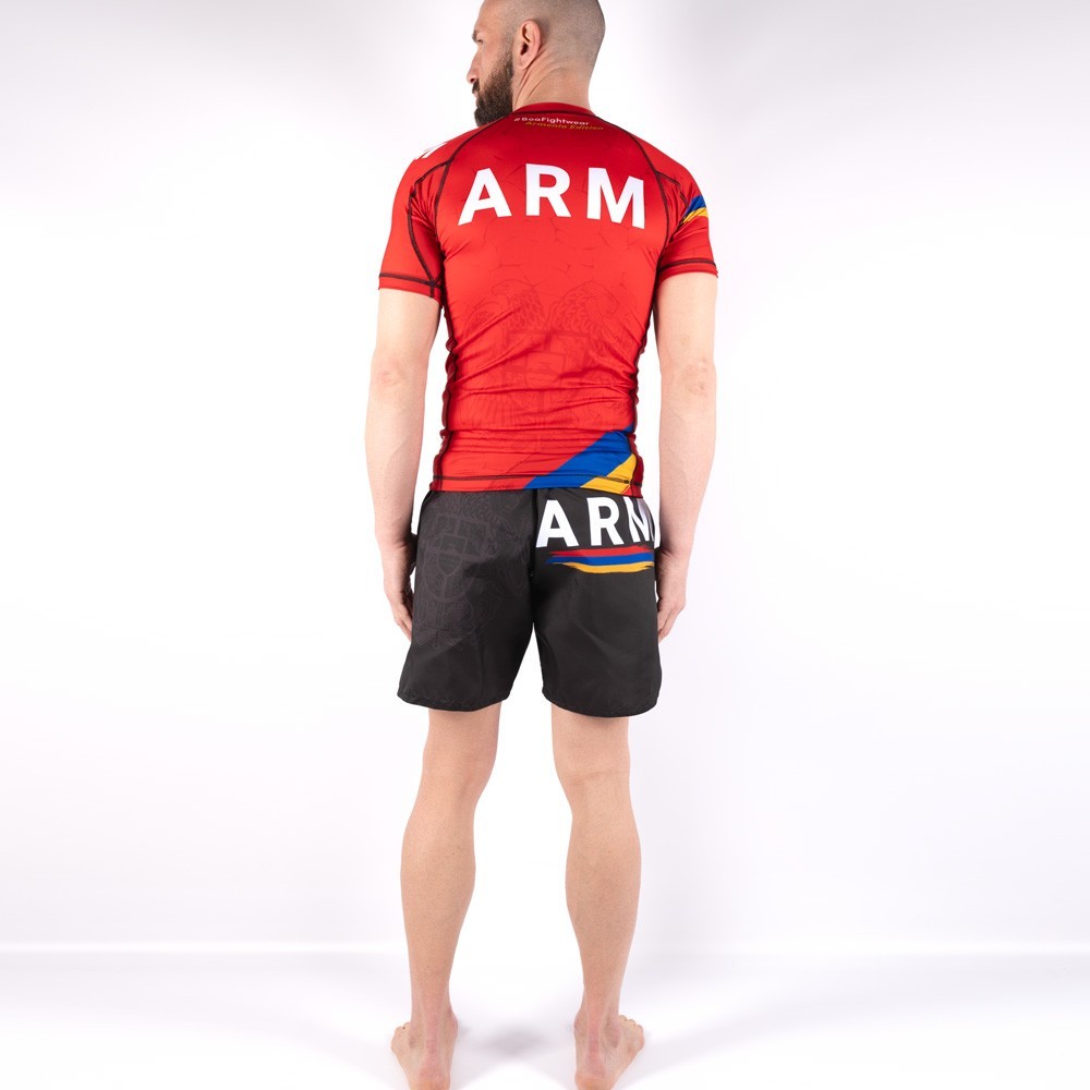 Armenisches Team-No-GI-Grappling-Outfit