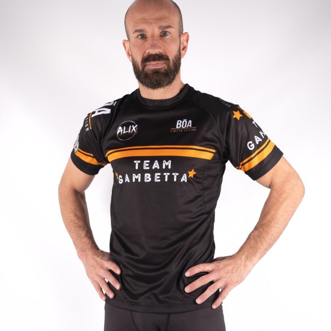 Abbigliamento sportivo da combattimento del Team Alix Club