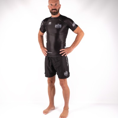 Jiu-Jitsu-Grappling-Uniform des Warrior Family Clubs